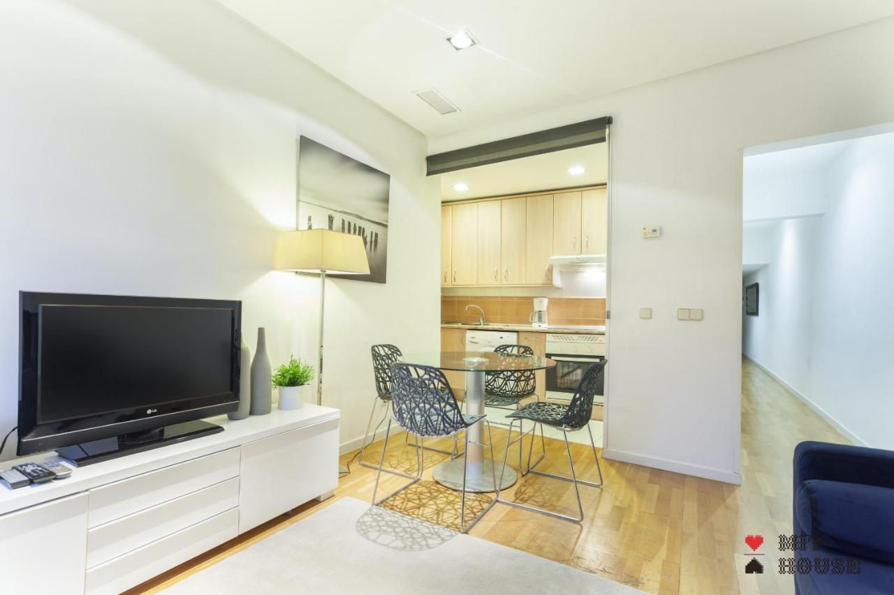 Mit House Puerta Del Sol III En Madrid Leilighet Eksteriør bilde
