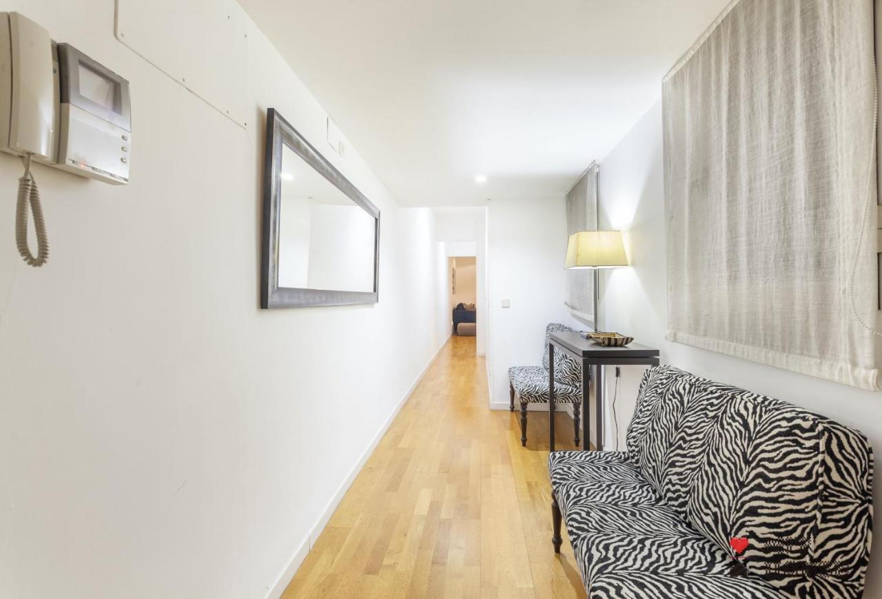 Mit House Puerta Del Sol III En Madrid Leilighet Eksteriør bilde